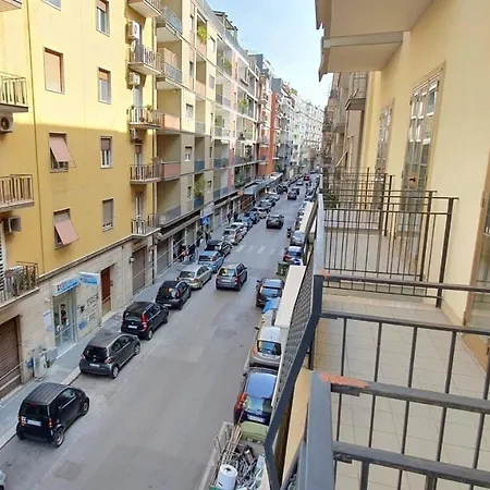 Apulian - Centro Pensión *